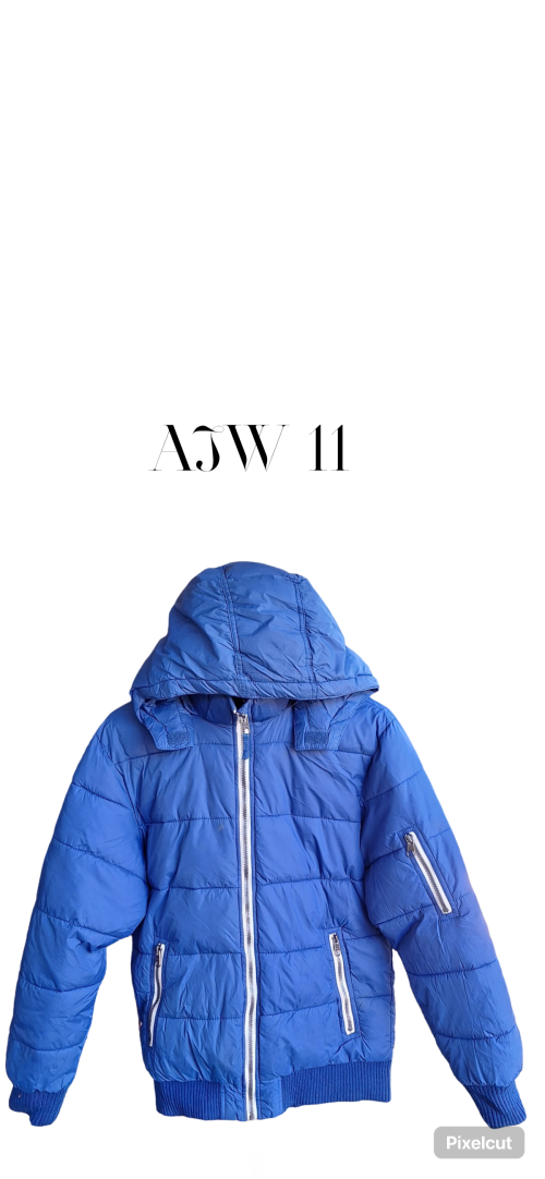 Small - L. O. G. G