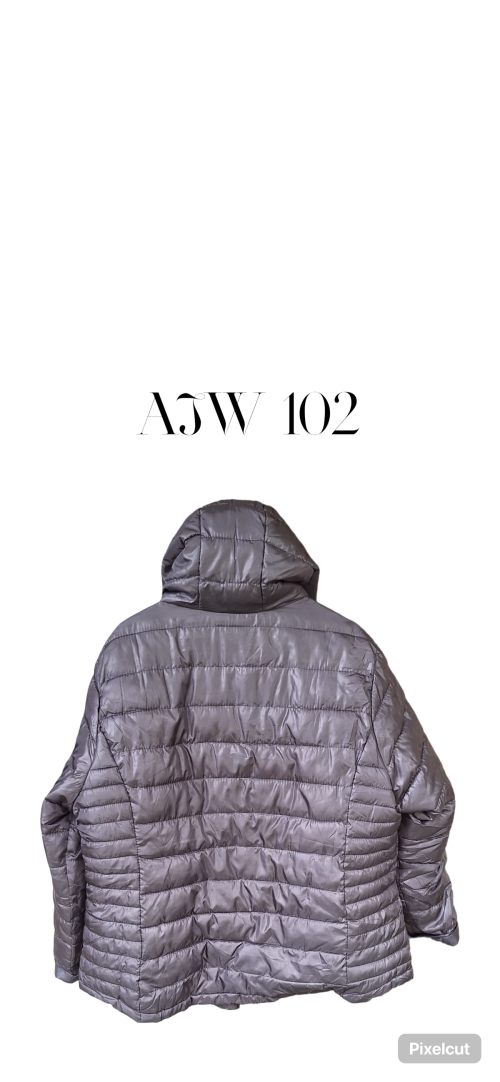 Large- Janing 
